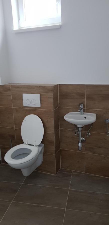 Zentrum 2 Moerbisch Mörbisch am See Εξωτερικό φωτογραφία